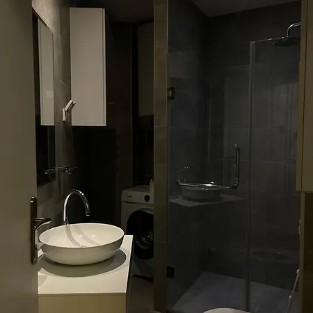 Skyline Apartment